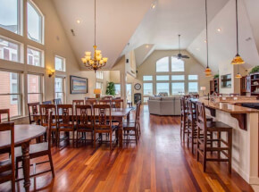 THE GARDENIA HOUSE Kitchen