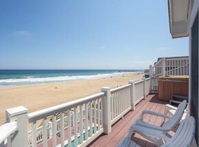 SUMMER BREEZE View