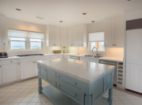 ALLURE 1st Floor King Master with Jacuzzi