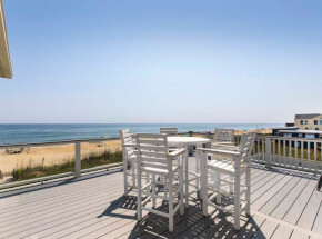 CALIFORNIA DREAMING Second Floor Deck