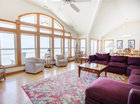COAST AWHILE Loft