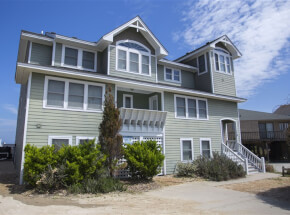 COAST AWHILE Exterior
