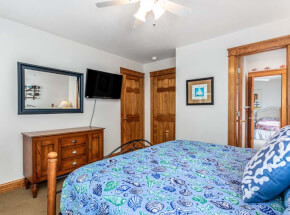 BERRY NICE Ground Floor Rec Room