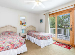 BERRY NICE Ground Floor Rec Room