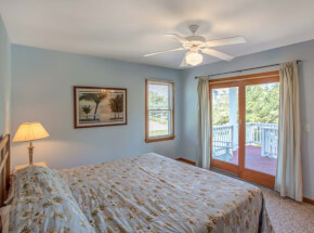 DUNE FINE 1st Floor Queen Master with Deck Access