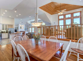 CAROLINA CABANA Dining Area