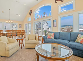 BEACH PALACE Dining Area