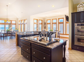 ISLE BE BACK Kitchen