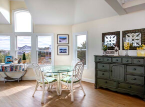 SEA ESCAPE Loft