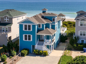 MOON BAY Oceanside Exterior
