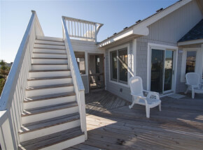 BEACH BLISS 1st Floor Queen Jr. Master