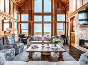 FOUR SEASONS RETREAT Great Room