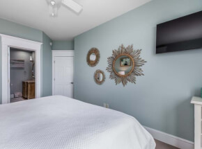 FOUR SEASONS RETREAT Rec Room