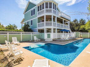 The pool at THREE SONS