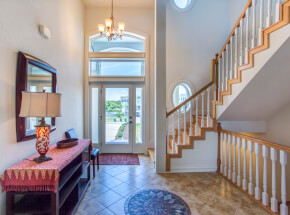 SUSAN'S SUMMER HOME 1st Floor King Master