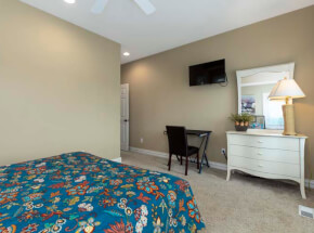 SUSAN'S SUMMER HOME Rec Room