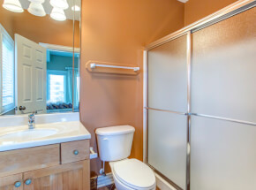 SUSAN'S SUMMER HOME Rec Room