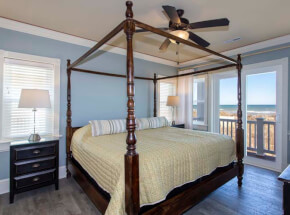 ABSOLUTE ELEGANCE 1st Floor King Master 