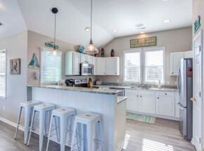 VIRGINIA BREEZE Kitchen