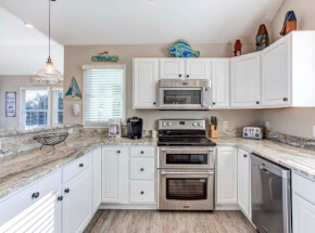 VIRGINIA BREEZE Kitchen