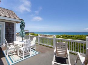 YANKEE BELLE View