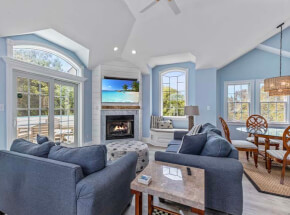 ROYAL PALM Extra Dining Area