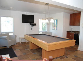946 TERN BACK TIME Ground Floor Rec Room