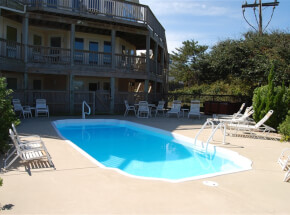 The pool at TERN BACK TIME
