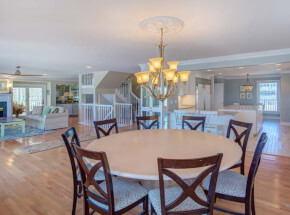 BEACH ROSE Great Room