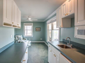 BEACH ROSE Kitchen