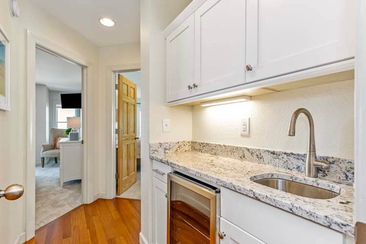 158 BLUE WAHOO OBX Vacation Rentals in Kill Devil Hills, NC