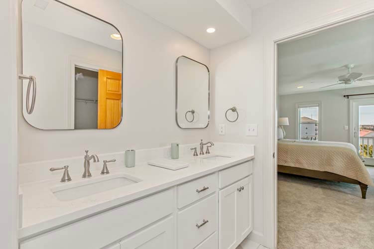 158 BLUE WAHOO OBX Vacation Rentals in Kill Devil Hills, NC