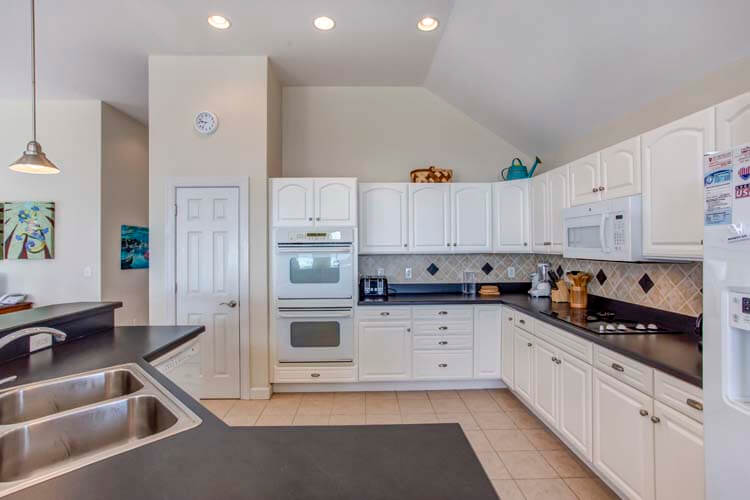 361 SERENITY OBX Vacation Rentals in Kill Devil Hills, NC