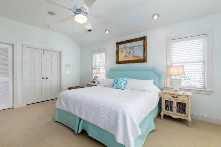 800 SEASIDE SERENITY OBX Vacation Rentals in Kill Devil Hills, NC
