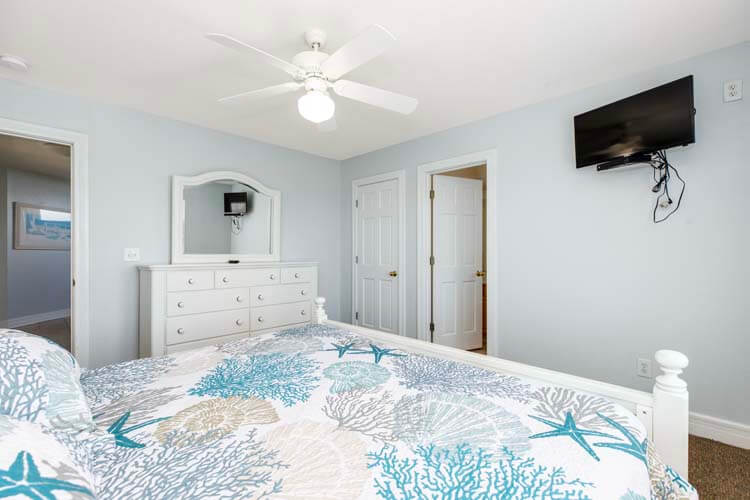 826 WHITECAPS OBX Vacation Rentals in Nags Head, NC