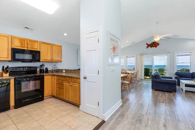 826 WHITECAPS OBX Vacation Rentals in Nags Head, NC