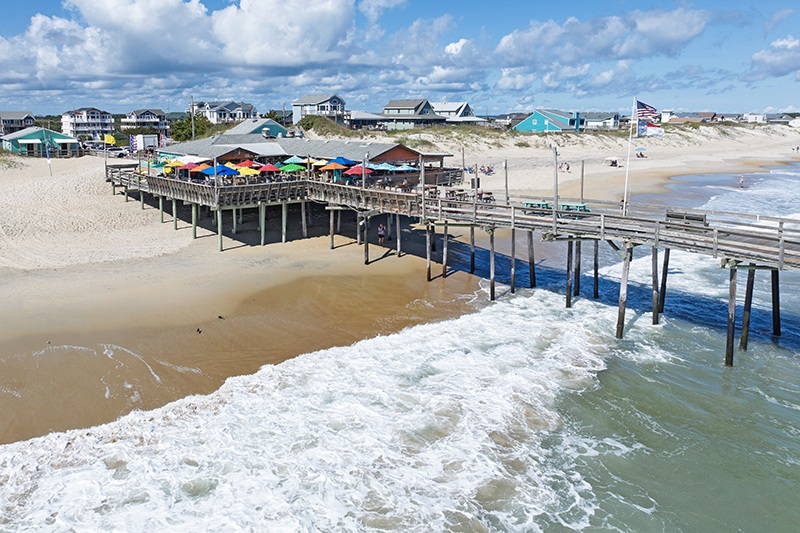 Fish Heads Bar & Grill