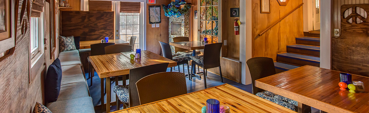 Roadside Bar & Grill