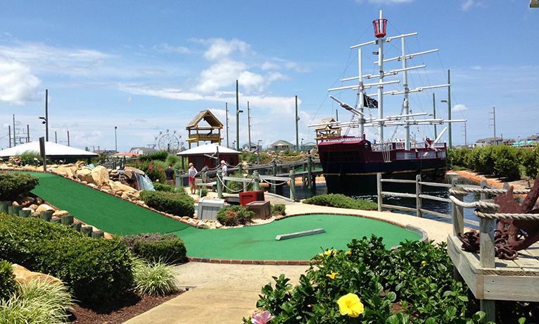 Mutiny Bay Mini Golf